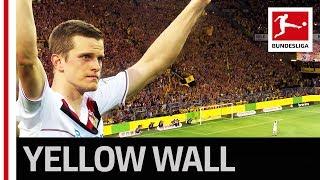 Dortmund-Fans Celebrate Prodigal Son Sven Bender