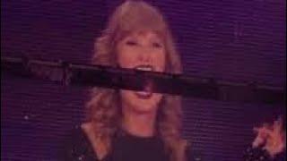 Funny Taylor Swift photos 