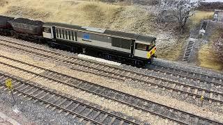 Heljan’s brand new O Gauge Class 58 is put through its paces on Heaton Lodge Junction