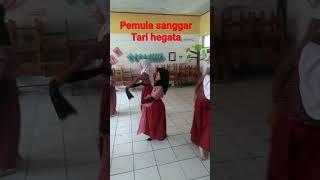 Pemula siswi Tari Jaipongan # hegata