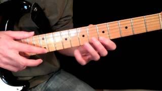 Tapping On A Single String - Guitar Lesson