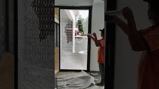 Ai bảo kính cường lực không vỡ , đập thử luôn #shorts