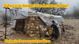 Zahra and the nomads try to save their lives under heavy mountain rain! Building a shelter roof️️