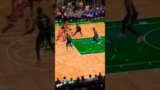 CELTICS VS PHILLI GAME 1 TIP OFF