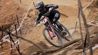 How Do PRO DOWNHILLERS Setup Their Bikes?