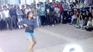 IIT Gandhinagar dance