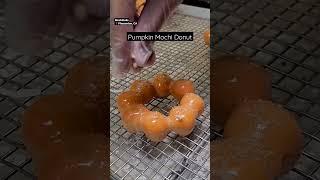 Pumpkin Mochi Donut #shorts #shortsvideo #shortsfeed #pumpkin #Donut #mochi #bayarea #bayareafoodie