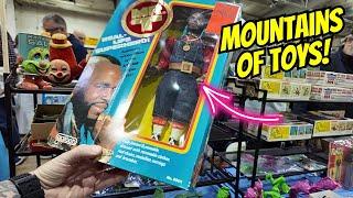 AMAZING Retro Collectibles Uncovered at MASSIVE Toy Show!