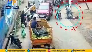 CC Camera Shows Man Murdered on Road | at Ongole