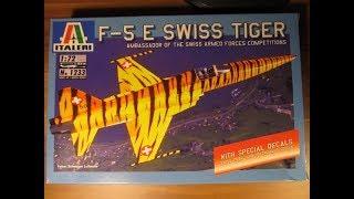 Unboxing Italeri F-5 E Swiss Tiger in 1:72