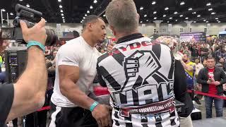 Larry Wheels vs Dallas Langston armwrestling #armwrestling #larrywheels #warzone #war #power