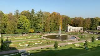 St Petersburg - A walk around the Peterhof Museum Complex - The Russian Versailles.