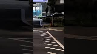 오늘자 난리난 경찰 앞에서 깝치는 '레전드' K-잼민이 ㄷㄷ