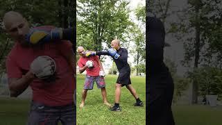 Two applications for the shoulder roll.                   #boxing #counterstrike