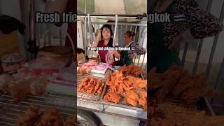 FRESH Fried Chicken on the streets of Bangkok, Thailand  #thailand #kfc #streetfood #shorts