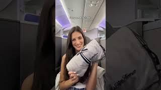 What can you KEEP from business or first class flights?? #shorts #firstclass #businessclass #plane