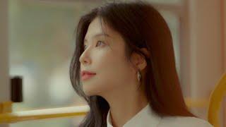 부다페스트 트램에서 우연히 마주친 이상형이 같이 여행하자며 다가온다면?