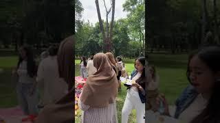 Mexicanas haciendo picnic en Chapultepec