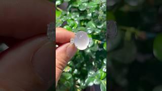 非常大气饱满的戒指 品质在线 简镶而不简单的品质 喜欢的家人不要错过啦 #冰种翡翠 #翡翠 #翡翠手鐲 #天然翡翠 #古玉收藏 #珠宝玉器 #玉佩