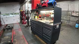 Quick snap on toolbox tour