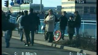 Sprengung der 2-Essen des alten Kohleheizkraftwerkes Gera Süd (Debschwitz)