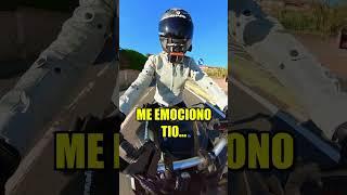 Tipos de SALUDO MOTERO -parte 3- #motorcycle #motovlogger #motogirl