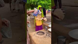 Pakistan Punjab Village life | Hindu Woman Cooking Roti #punjab #villgelife