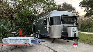 Tour of our 2020 27ft Flying Cloud Airstream