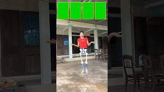 Didi wore the skeleton's foot Credit:- @HanaShorts98