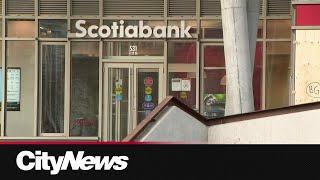 Calgary man charged in downtown bank robberies minutes apart