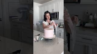 Okay this turned out SO CUTE possibly my favorite ever?!  #cakedecorating #cakeorder #baker