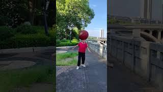 I'll give you the ball back #funnyvideocollaboration #sharefunnyvideos #tit-for-tat funny videos