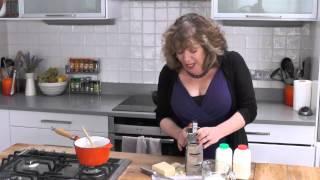 Adapting recipes for healthier cooking | #EnjoyFood | Diabetes UK