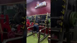 Front squats 140kg 2 rap only #pawanpalfitness  #yeah #legspower #gymaddict #fitnessmotivation #gym