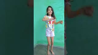 ladki deewani#shortvideo #dance #lovesong #peehu #song #cute #love #ytshorts 