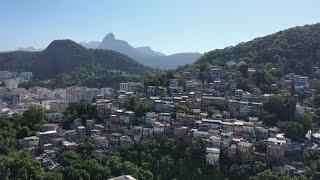 Solar energy project lowers bills in Rio de Janeiro favelaS | AFP