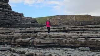 8K exploring rocks by Nash point 30th of March 2024