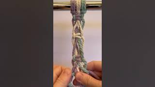 How to Tie a Switch Knot in Macrame #macrametutorial #diymacrame
