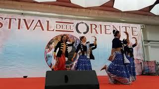 BOLLYMASALA DANCE COMPANY - Festival Dell'Oriente