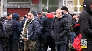 Кремль объявил охоту на призывников. Как спастись от мобилизации?