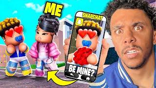 I went UNDERCOVER to SPY on BABY ZEE in Roblox SNAPCHAT! (GONE WRONG)