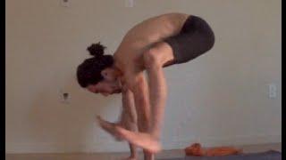 ashtanga yoga jump onto your arms (bhujapidasana)