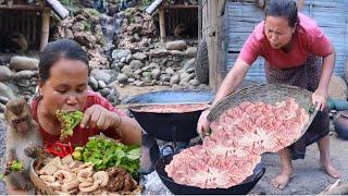 Experience SIMPLE LIVING with This Tribal Girl's Heartwarming Meal!