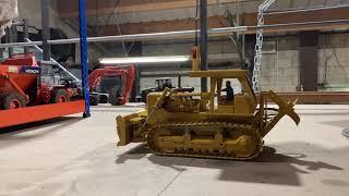 Rc dozer with ripper and push blade