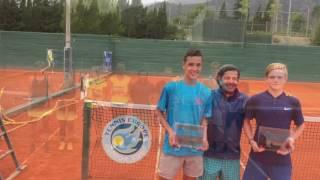 Good Tennis Points Series  2016  GUILLERMO VILAS TENNIS ACADEMY TROPHY