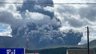  Japan's Biggest Volcano Erupts! Mt Aso   阿蘇山噴火