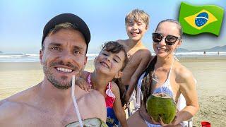 PASSEIO EM FAMÍLIA NA PRAIA DE SANTOS  Família Brancoala no Brasil