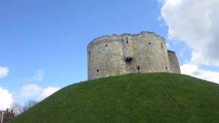 England - York Bus Tour and Medieval Toilet