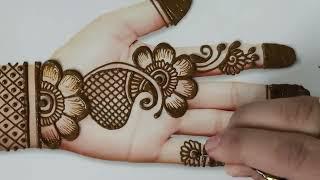 Very beautiful stylish back hand mehndi design | easy mehndi design | mehndi ka design | mehndi.