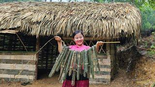 Poor girl- makes her own bamboo items and survives in the wild. Life in the forest